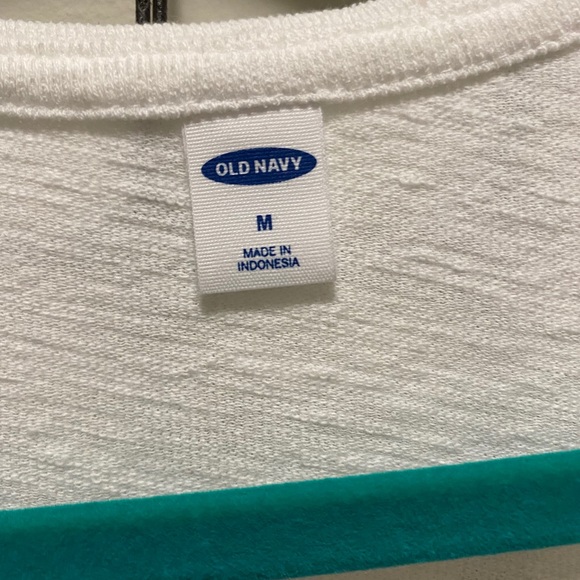 Basic Tops - Picture 4 of 7